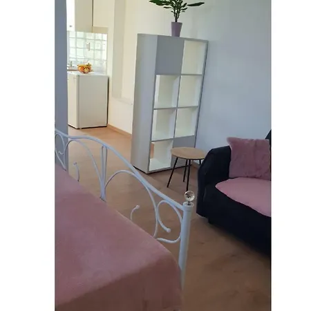 Apartman, 2+1 *