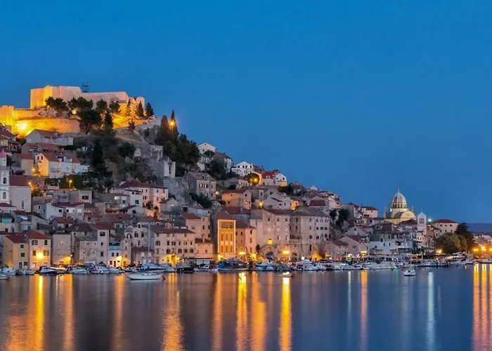 Apartman, 2+1 Brodarica (Sibenik-Knin)